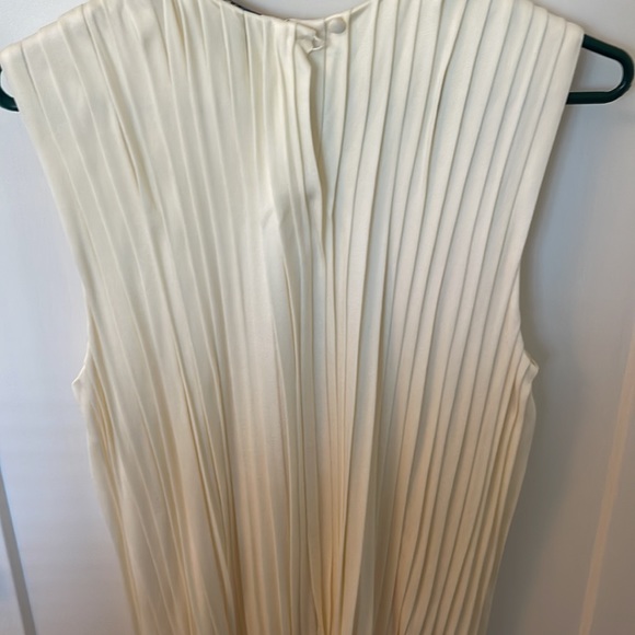 Ralph Lauren Cream Pleated Dress - Picture 4 of 6